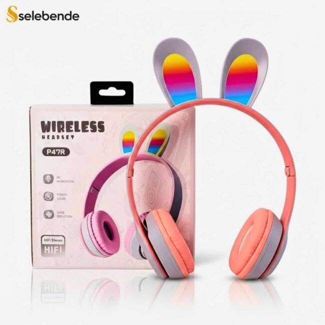 Auriculares inalámbricos con orejas de conejo